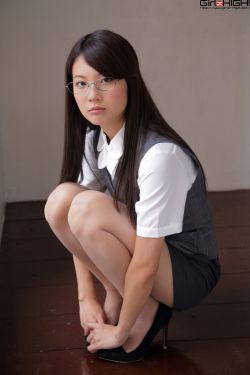 和搜子同屋的日子高清